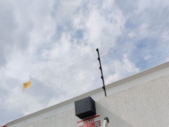 Cerca Electrica
